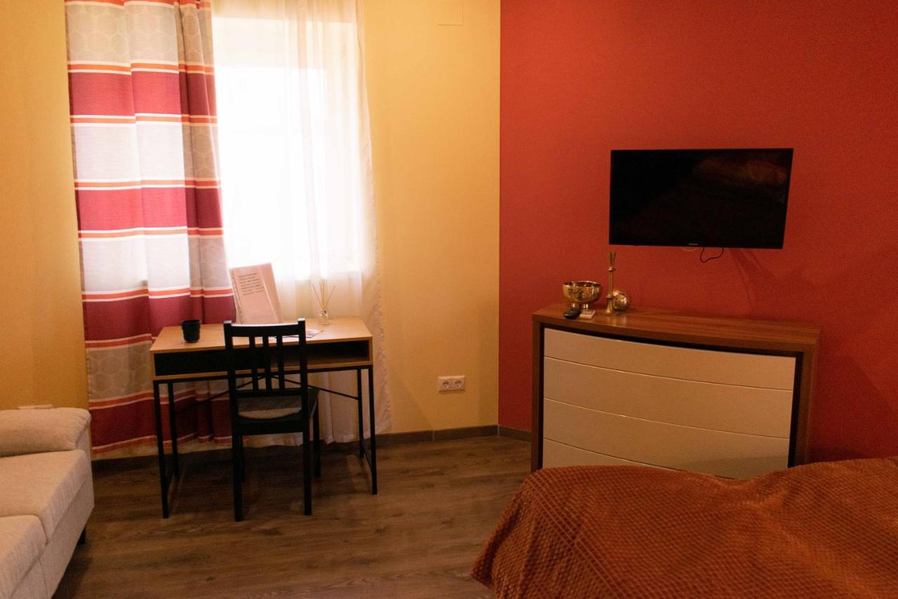 Borostyan Apartmanhaz Morahalom Ngoại thất bức ảnh
