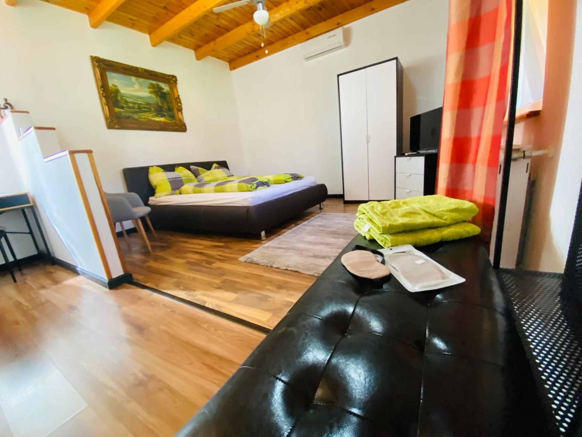 Borostyan Apartmanhaz Morahalom Ngoại thất bức ảnh